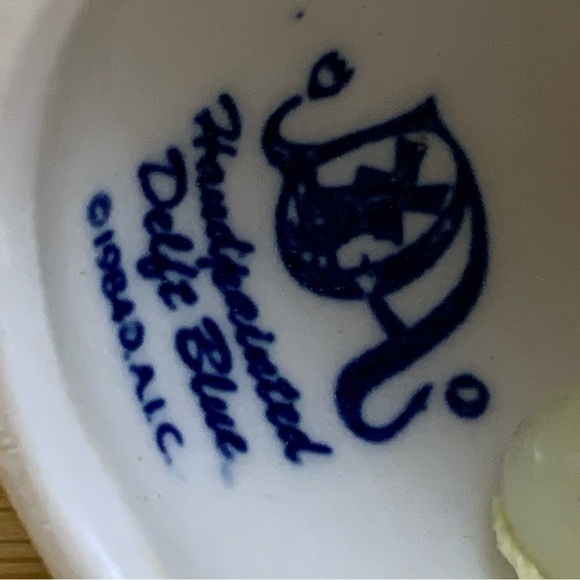 Delft Blue 84 Vintage Blue White 2 1/4" Hand Painted Dutch Porcelain Dinner Bell - Picture 13 of 14